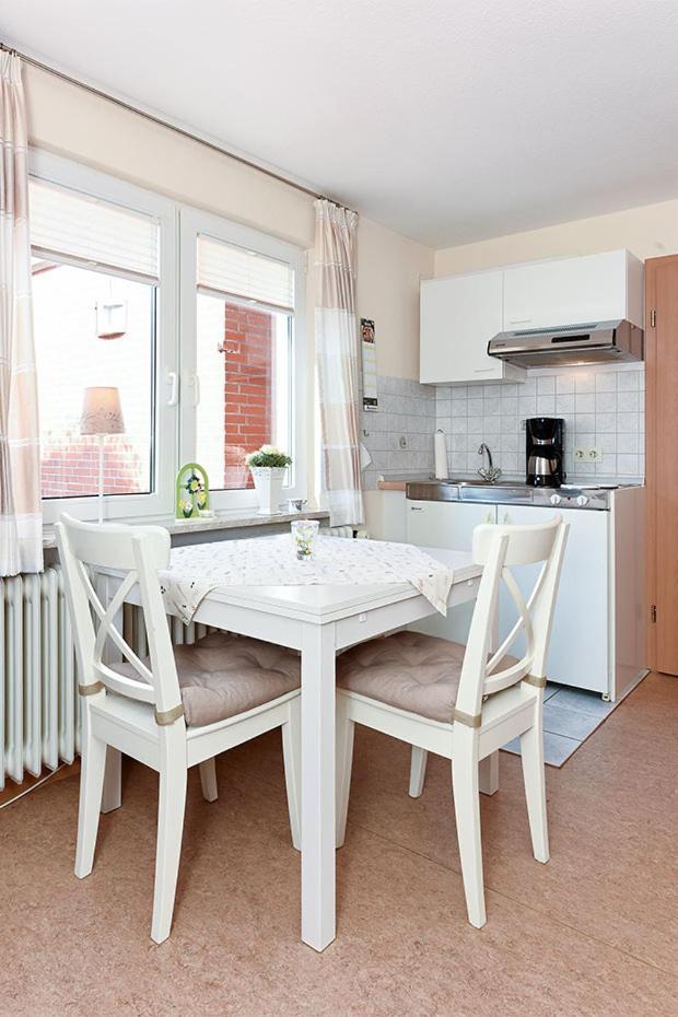 Ferienwohnungen Im Haus Nordseebrise Neuharlingersiel Εξωτερικό φωτογραφία